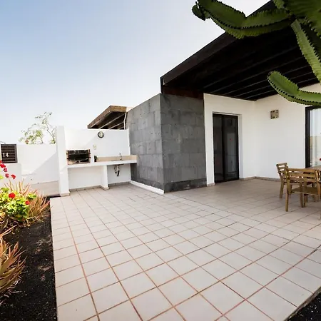 Aurora Villa *